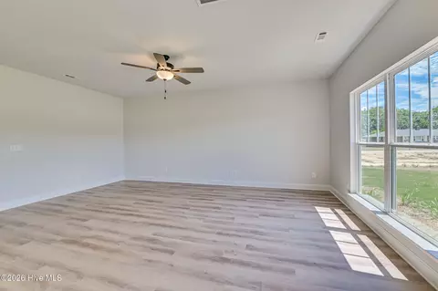 Living - 730 Burlington Dr, Augusta, GA 30909 photo 3 of 4