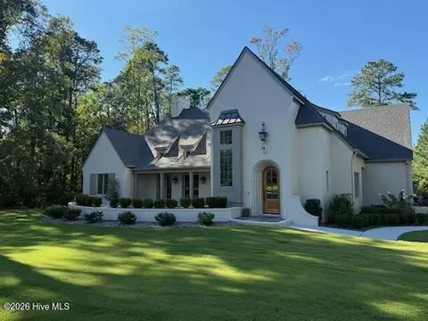 201 Crescent Ct, Pinehurst, NC 28374 photo 5