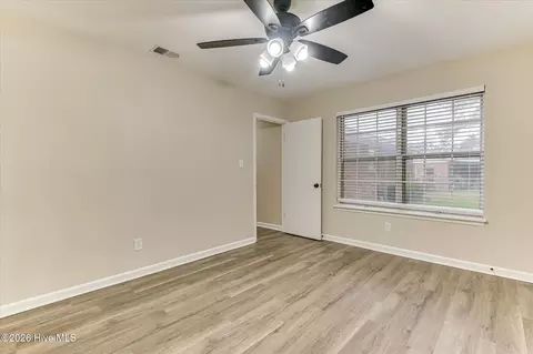 Bedroom - 224 Cavalier Dr, Martinez, GA 30907 photo 3 of 4