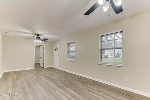 Living - 224 Cavalier Dr, Martinez, GA 30907 photo 3 of 4