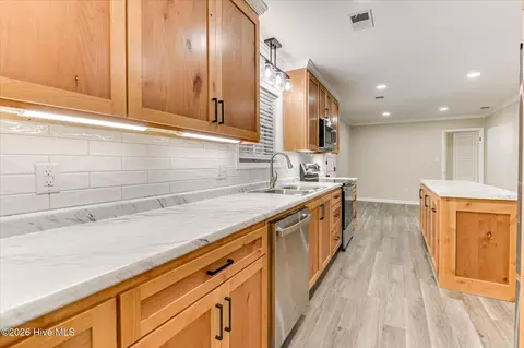 Kitchen - 224 Cavalier Dr, Martinez, GA 30907 photo 4 of 8