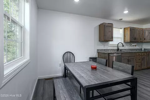 Dining - 98 Kolton Way, Murphy, NC 28906 photo 1 of 2