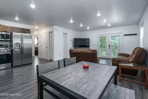 Dining - 98 Kolton Way, Murphy, NC 28906 photo 2 of 2