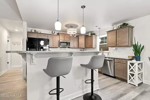 Kitchen - 822 Cooke Dr, Hubert, NC 28539 photo 6 of 6