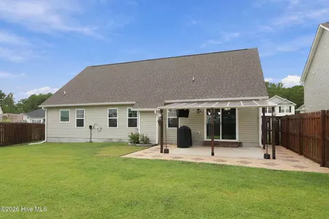 Exterior - 822 Cooke Dr, Hubert, NC 28539 photo 11 of 15