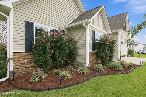 Exterior - 822 Cooke Dr, Hubert, NC 28539 photo 9 of 15