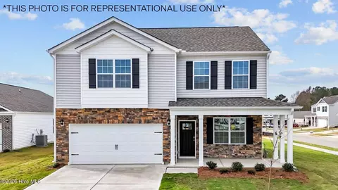 2704 Salisbury Ln W, Wilson, NC 27893