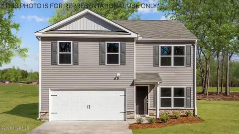 130 Claude St, La Grange, NC 28551