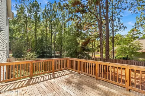 Exterior - 3 Pine Ridge Rd, Pinehurst, NC 28374 photo 6 of 12