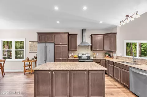 Kitchen - 3 Pine Ridge Rd, Pinehurst, NC 28374 photo 3 of 5