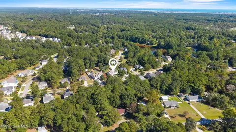 View/Area - 152 Cornel Ln, Hampstead, NC 28443 photo 3 of 5