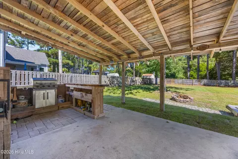 Exterior - 152 Cornel Ln, Hampstead, NC 28443 photo 8 of 12