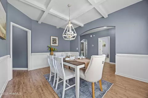 Dining - 152 Cornel Ln, Hampstead, NC 28443 photo 3 of 3