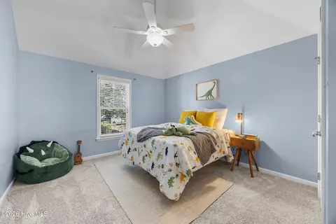 Bedroom - 152 Cornel Ln, Hampstead, NC 28443 photo 2 of 8