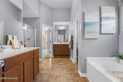 Entry Way - 152 Cornel Ln, Hampstead, NC 28443 photo 10 of 10