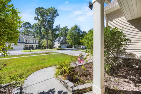 Exterior - 152 Cornel Ln, Hampstead, NC 28443 photo 3 of 12