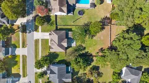 View/Area - 152 Cornel Ln, Hampstead, NC 28443 photo 1 of 5