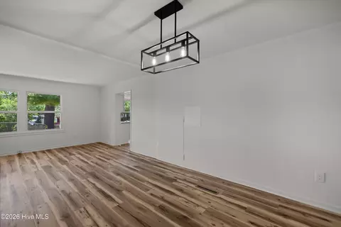 Living - 2429 Young Dr, Augusta, GA 30906 photo 2 of 4