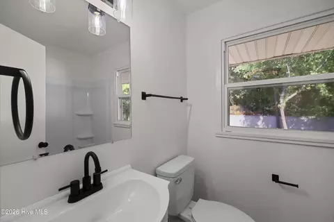 Bath - 2429 Young Dr, Augusta, GA 30906 photo 1 of 5