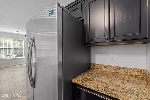 Kitchen - 813 Oshields Ct, Augusta, GA 30907 photo 4 of 5