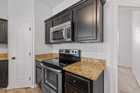 Kitchen - 813 Oshields Ct, Augusta, GA 30907 photo 3 of 5