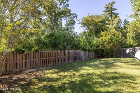 Exterior - 813 Oshields Ct, Augusta, GA 30907 photo 4 of 11