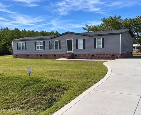116 Ranch Dr, Mount Olive, NC 28365
