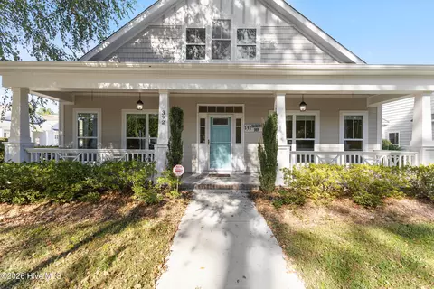 392 Shackleford Dr, Wilmington, NC 28411