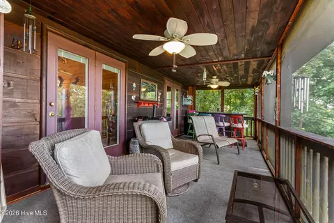 Exterior - 1608 Cardinal Rd, Murphy, NC 28906 photo 6 of 22