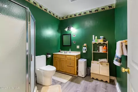 Bath - 1608 Cardinal Rd, Murphy, NC 28906 photo 4 of 4