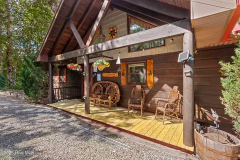Exterior - 1608 Cardinal Rd, Murphy, NC 28906 photo 18 of 22