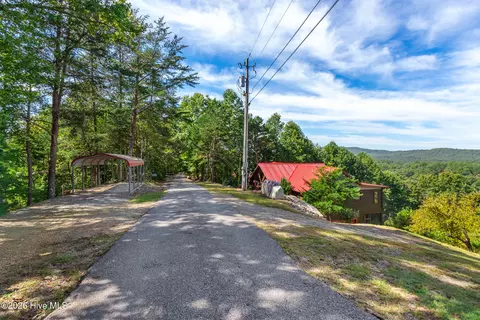 Exterior - 1608 Cardinal Rd, Murphy, NC 28906 photo 19 of 22