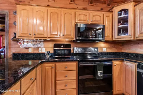 Kitchen - 1608 Cardinal Rd, Murphy, NC 28906 photo 2 of 3
