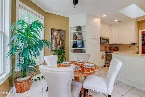 Dining - 116 Laurens Dr, Mccormick, SC 29835 photo 3 of 4