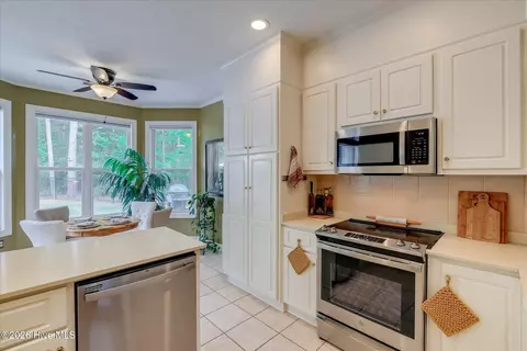 Kitchen - 116 Laurens Dr, Mccormick, SC 29835 photo 5 of 5