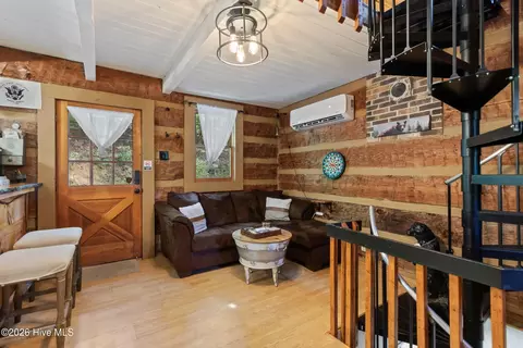 Living - 151 Pinewood Dr, Murphy, NC 28906 photo 5 of 5