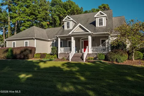 108 Scuppernong River Dr, Hertford, NC 27944