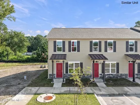 382 Boyington Place Rd, Midway Park, NC 28544