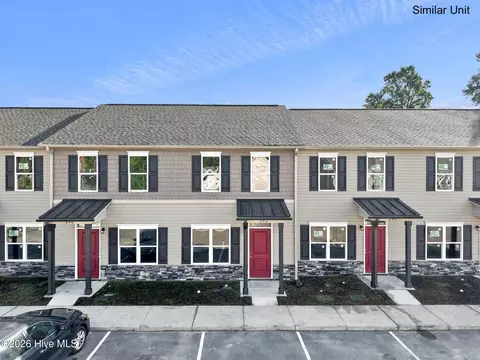 374 Boyington Place Rd, Midway Park, NC 28544