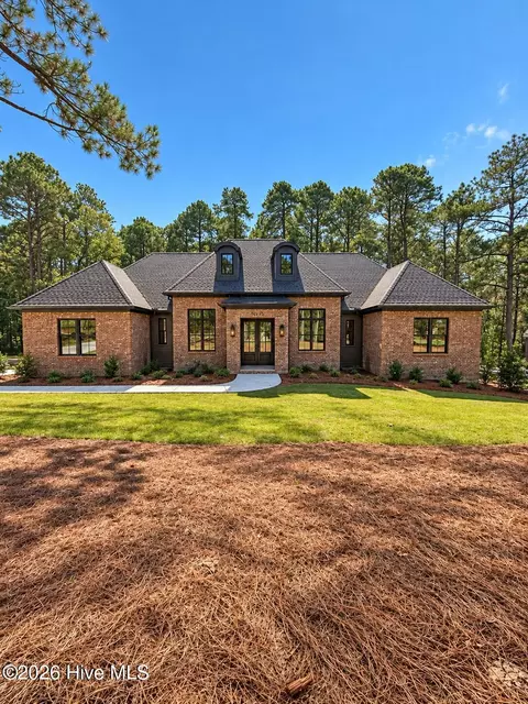 Exterior - 12 Chestertown Dr, Pinehurst, NC 28374 photo 1 of 4