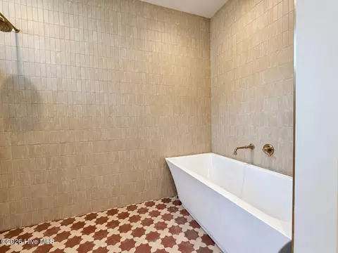 Bath - 12 Chestertown Dr, Pinehurst, NC 28374 photo 3 of 4