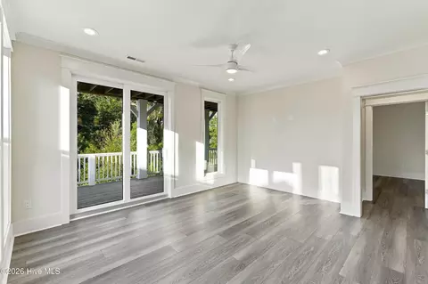 Living - 52 Pier View Ct, Hampstead, NC 28443 photo 1 of 1