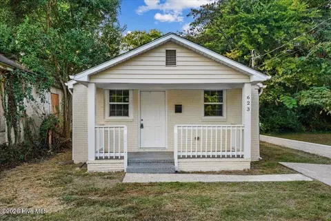623 Slaughter St, Goldsboro, NC 27530