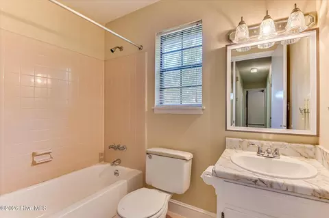 Bath - 4122 Allison Rd, Augusta, GA 30907 photo 3 of 3