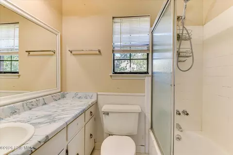 Bath - 4122 Allison Rd, Augusta, GA 30907 photo 2 of 3
