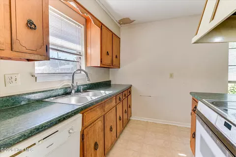 Kitchen - 4122 Allison Rd, Augusta, GA 30907 photo 5 of 5