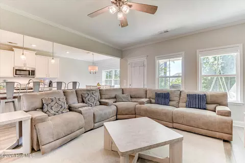 Living - 2565 Traverse Trl, Evans, GA 30809 photo 3 of 3