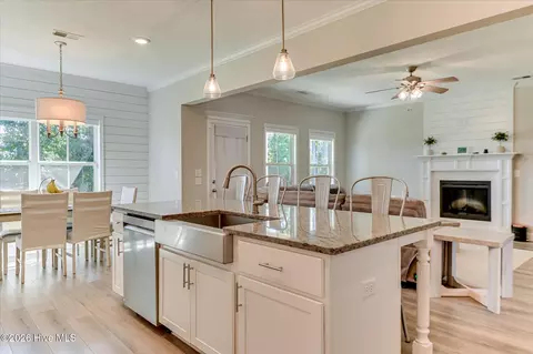 Kitchen - 2565 Traverse Trl, Evans, GA 30809 photo 4 of 5