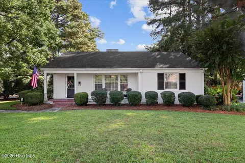 1107 Carey Rd, Kinston, NC 28501