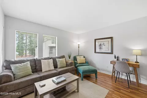 Living - 10 Pine Tree Rd # 211, Pinehurst, NC 28374 photo 1 of 3